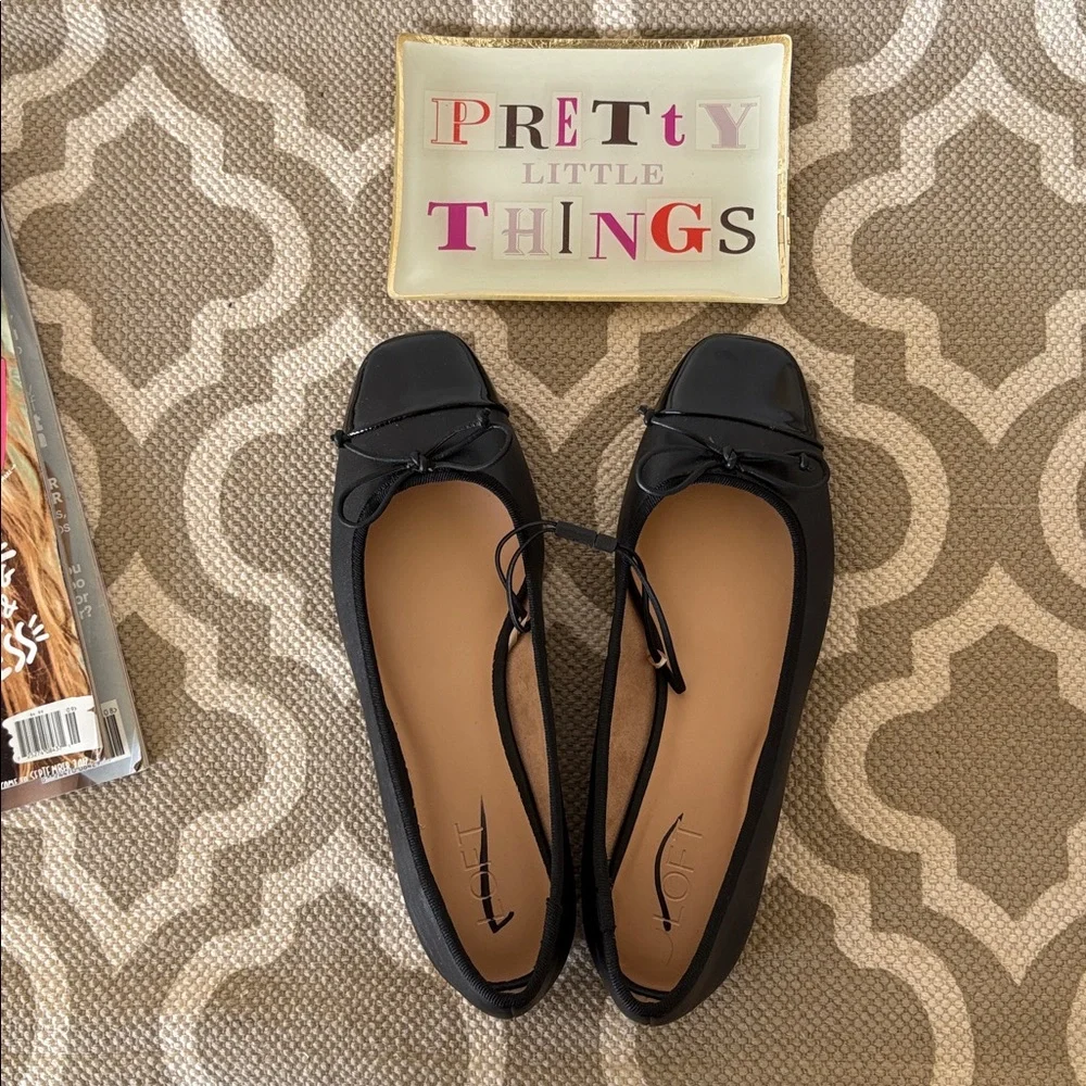 “Loft” Black cap toe ballerina flats; size 7.5; NWOT - Picture 3 of 6